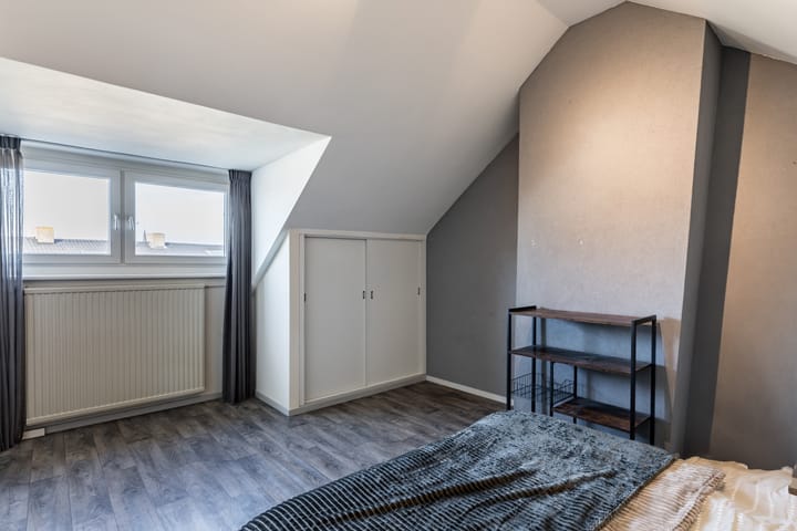 Foto 28 van Vinckenhofstraat 145