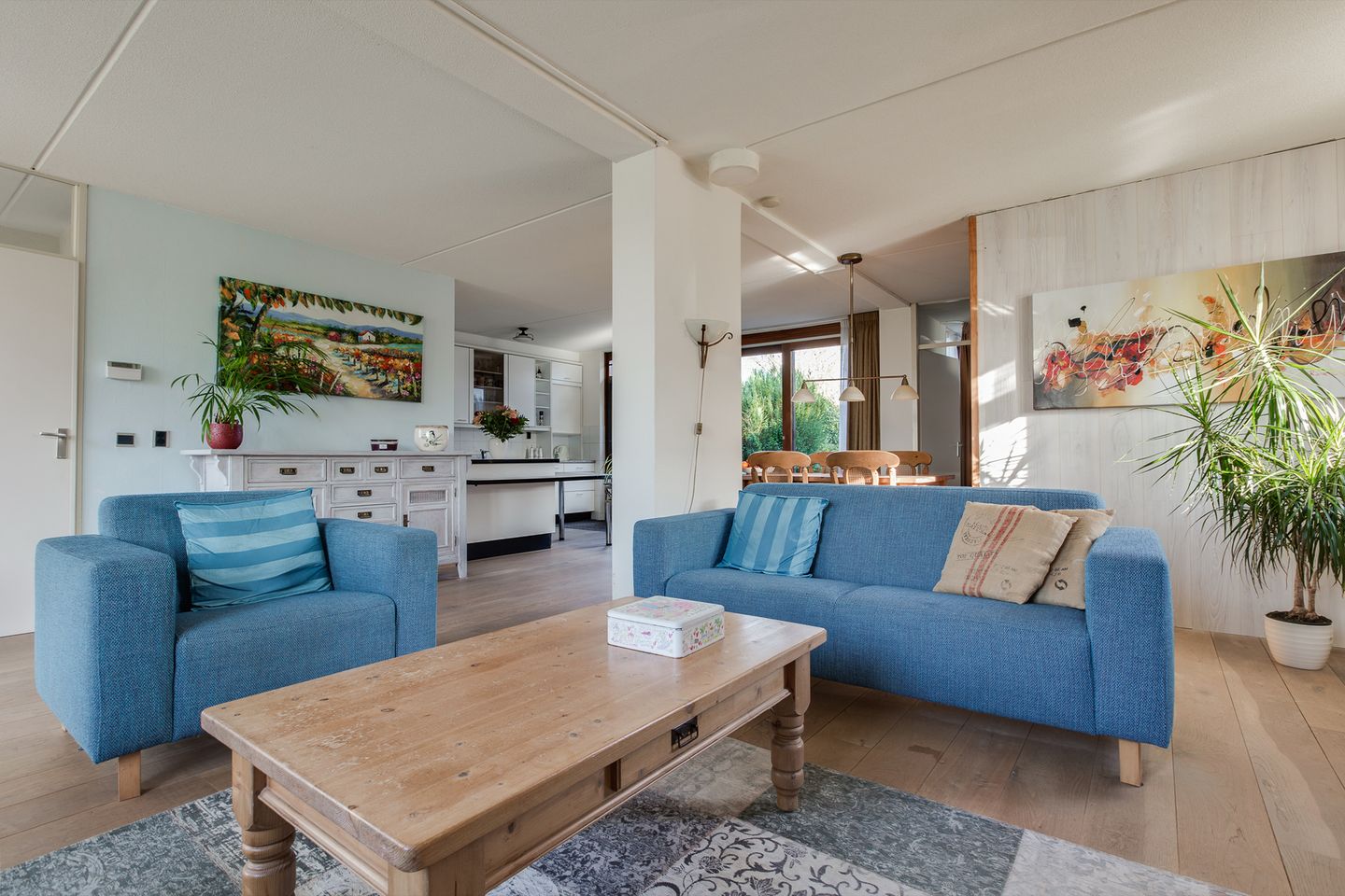 Foto 10 van Adelaar 2