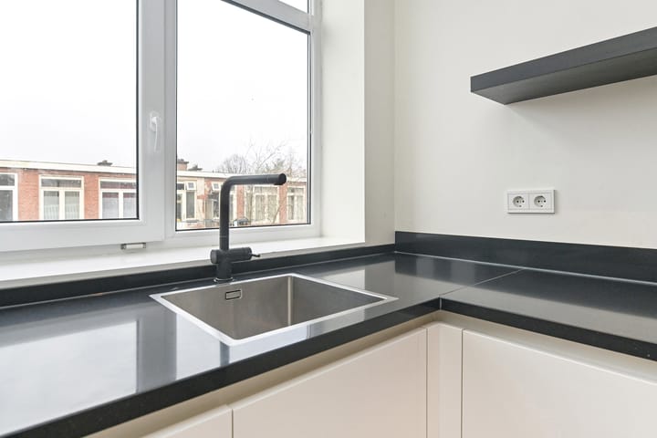 Foto 15 van Drebbelstraat 135