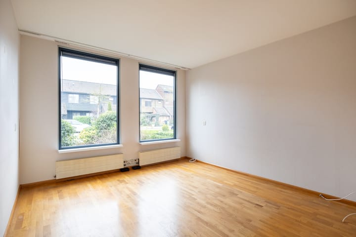 Foto 3 van Braamsluiper 54