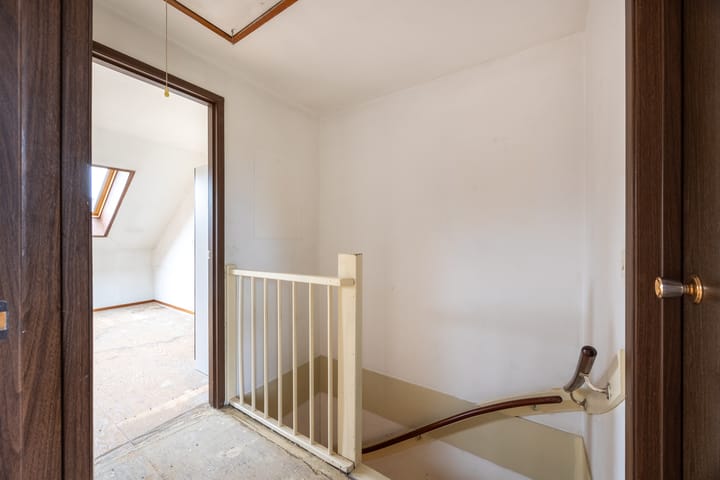 Foto 15 van Braamsluiper 54