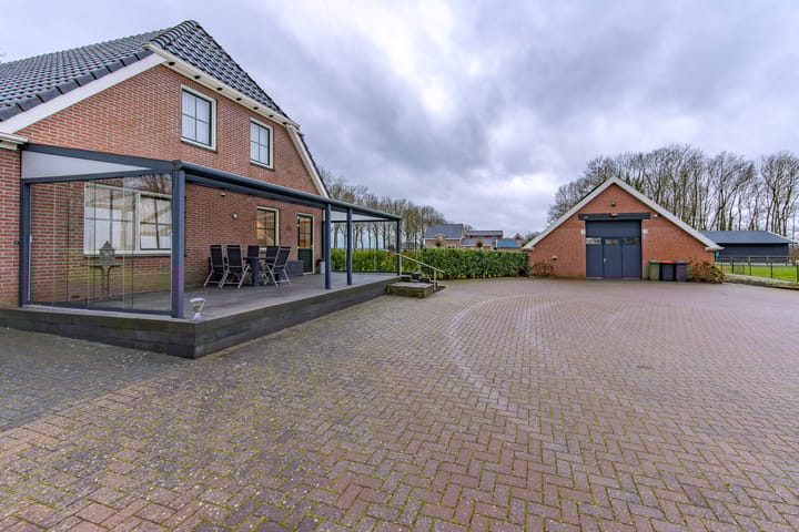 Photo 35 of Zuiderdiep 425