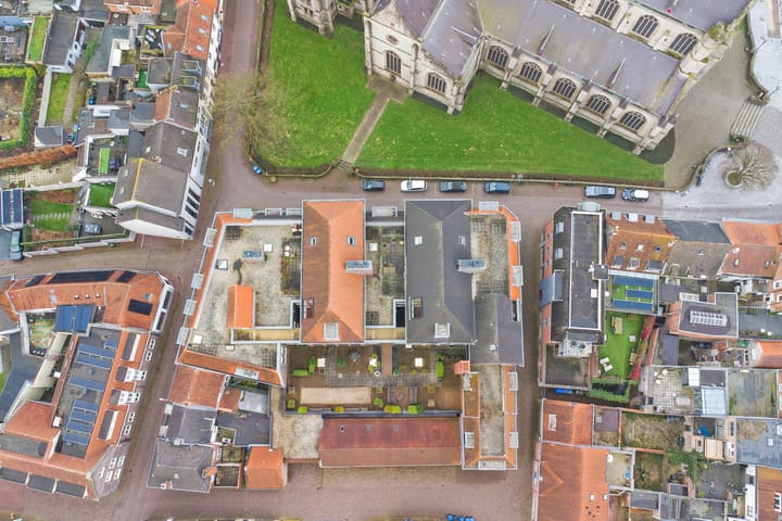 Photo 6 of Basiliekstraatje 24