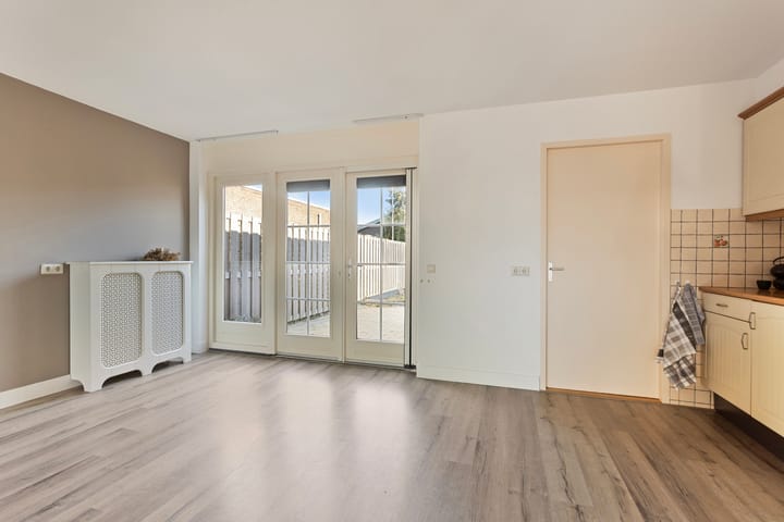 Foto 6 van G A Brederodestraat 10