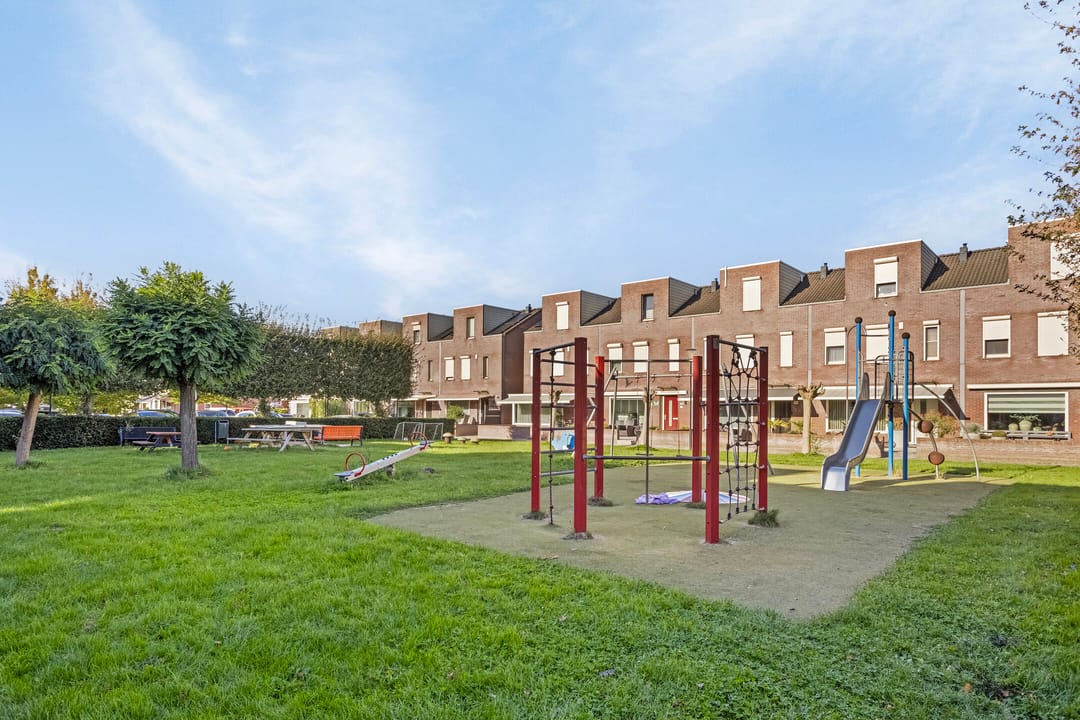 Foto 26 van G A Brederodestraat 10