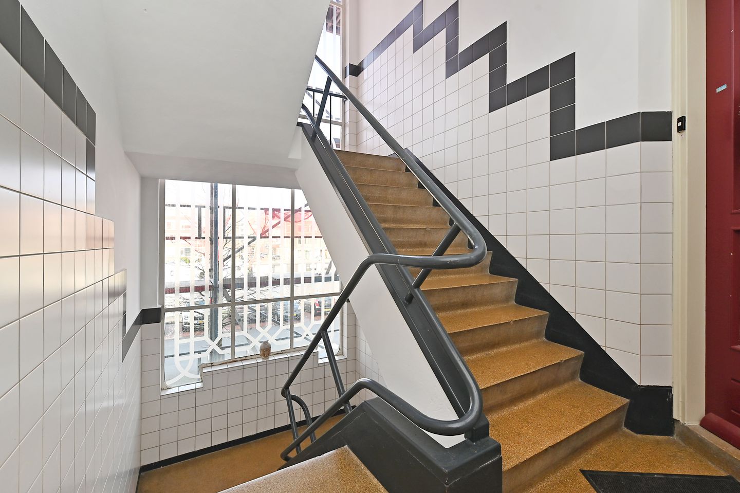 Photo 5 of Veenendaalkade 484