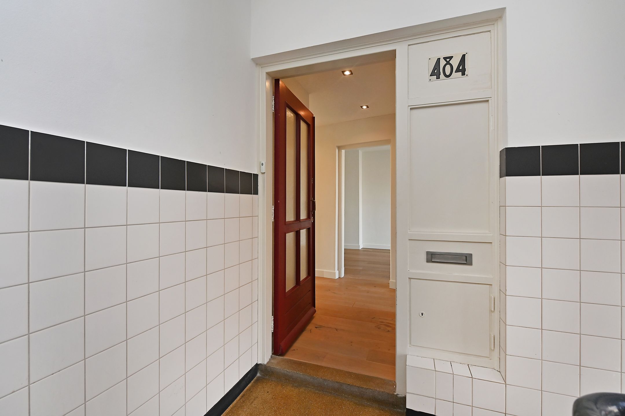 Photo 6 of Veenendaalkade 484