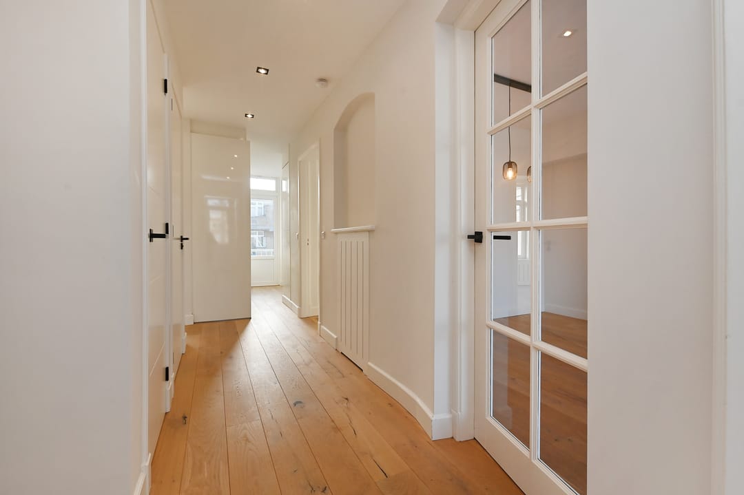 Photo 7 of Veenendaalkade 484