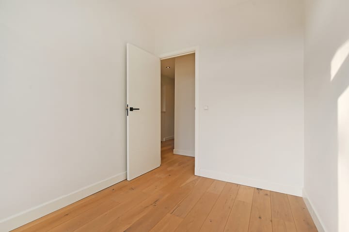 Foto 22 van Veenendaalkade 484