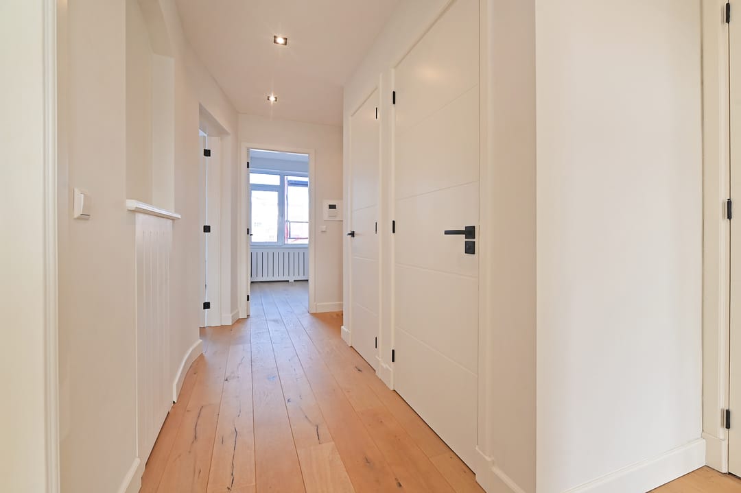 Photo 23 of Veenendaalkade 484