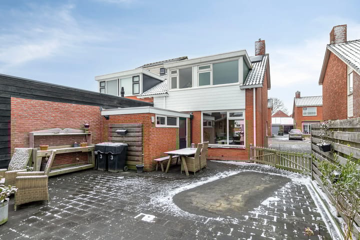 Foto 37 van Trompstraat 3