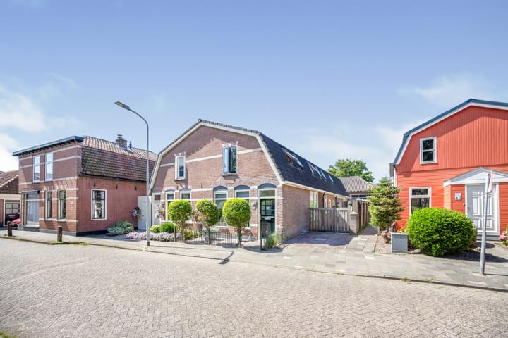 Middelweg 118