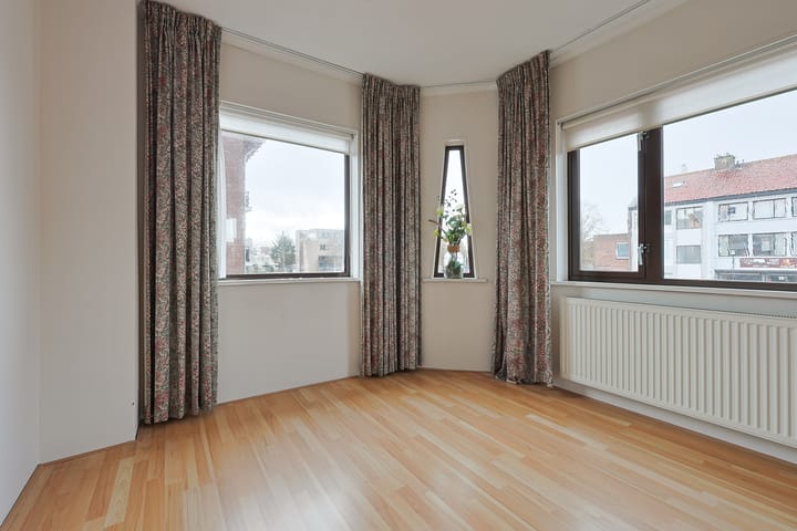 Foto 17 van Wijkerstraatweg 166