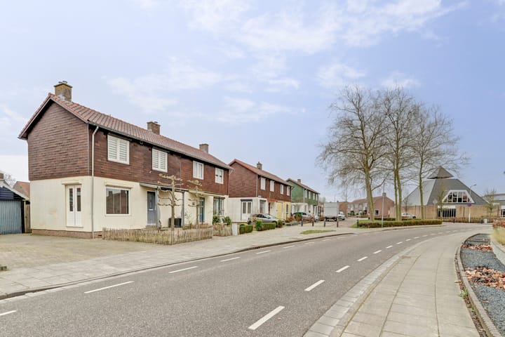 Foto 3 van Sandströmstraat 28