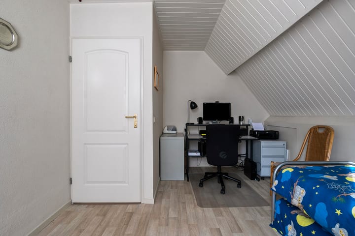 Foto 24 van Hazenakkerstraat 9