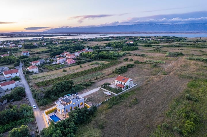 Foto 99 van Don Marka Kršlovica 59