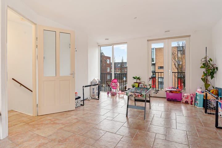 Foto 17 van Schuddebeursstraat 154