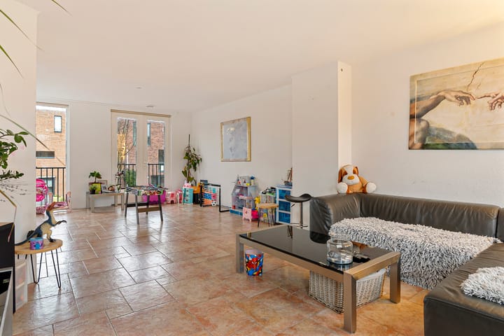 Foto 18 van Schuddebeursstraat 154