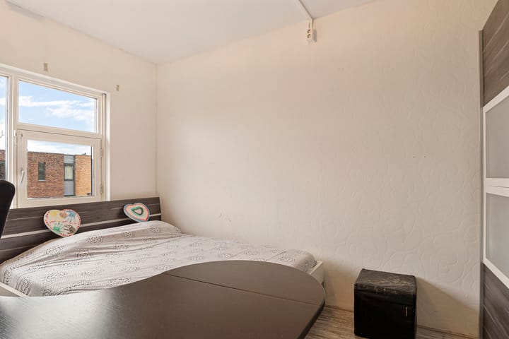 Foto 27 van Schuddebeursstraat 154