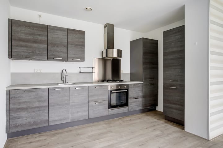 Foto 6 van Middenweg 73-E