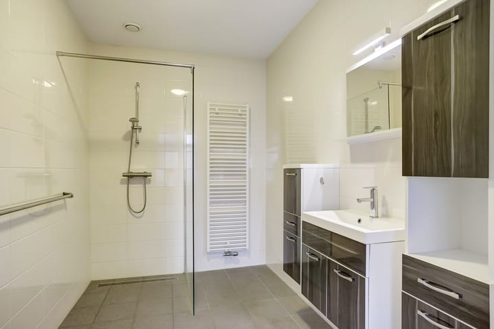 Foto 11 van Middenweg 73-E