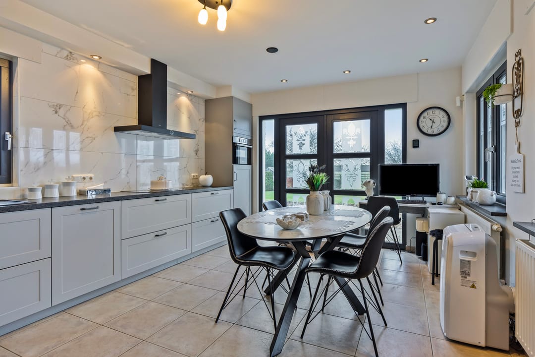 Foto 13 van Mortel 37