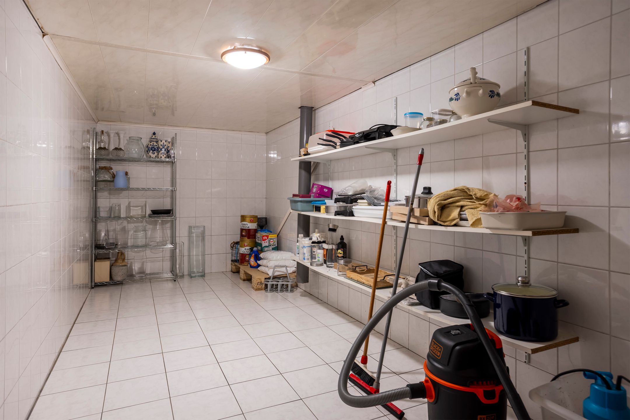 Photo 36 of Veldmansweg 30-A