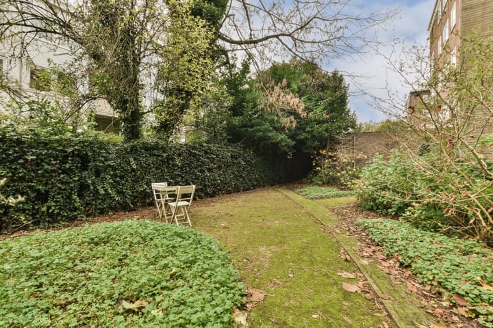 Foto 15 van Vrolikstraat 130-A