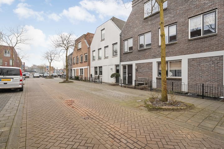 Foto 38 van Blauwververstraat 6