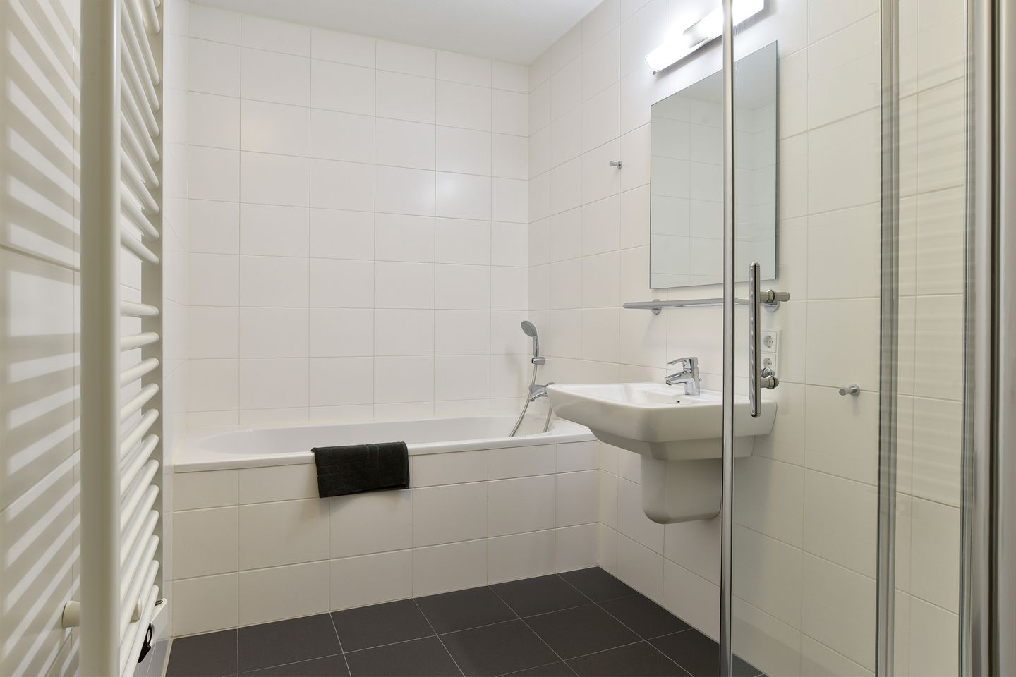 Photo 14 of Bezuidenhoutseweg 65-100