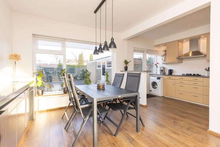 Foto 15 van Planetenlaan 17