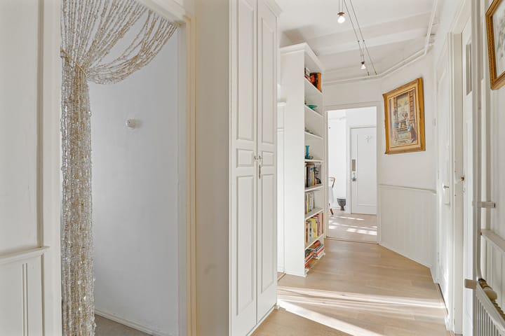 Foto 9 van Dr H. Colijnlaan 115