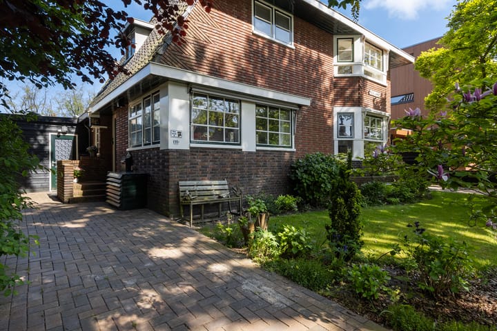 Foto 8 van Burgemeester Falkenaweg 99