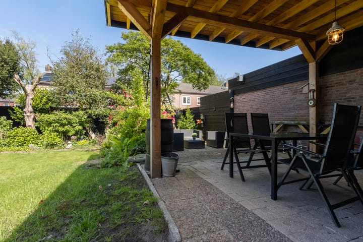 Foto 38 van Burgemeester Falkenaweg 99