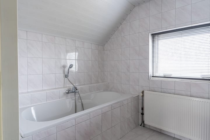 Foto 24 van Prinses Irenelaan 1