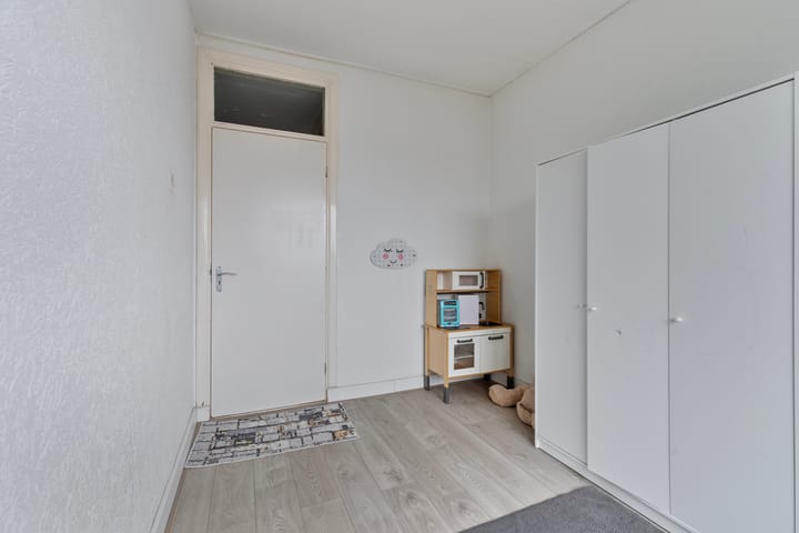 Foto 17 van De la Reyweg 757