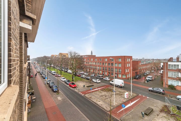 Foto 21 van De la Reyweg 757