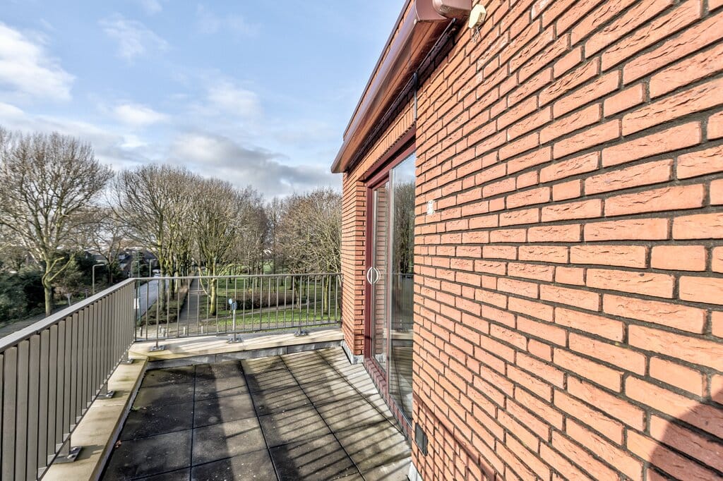 Foto 13 van Burgemeester van Oostenweg 1-E