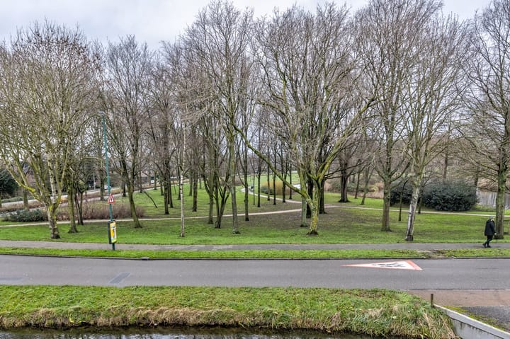 Foto 17 van Burgemeester van Oostenweg 1-E