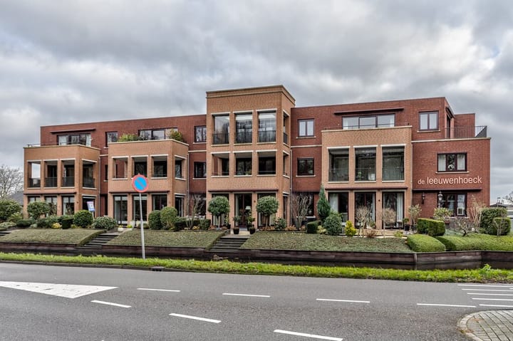 Foto 19 van Burgemeester van Oostenweg 1-E