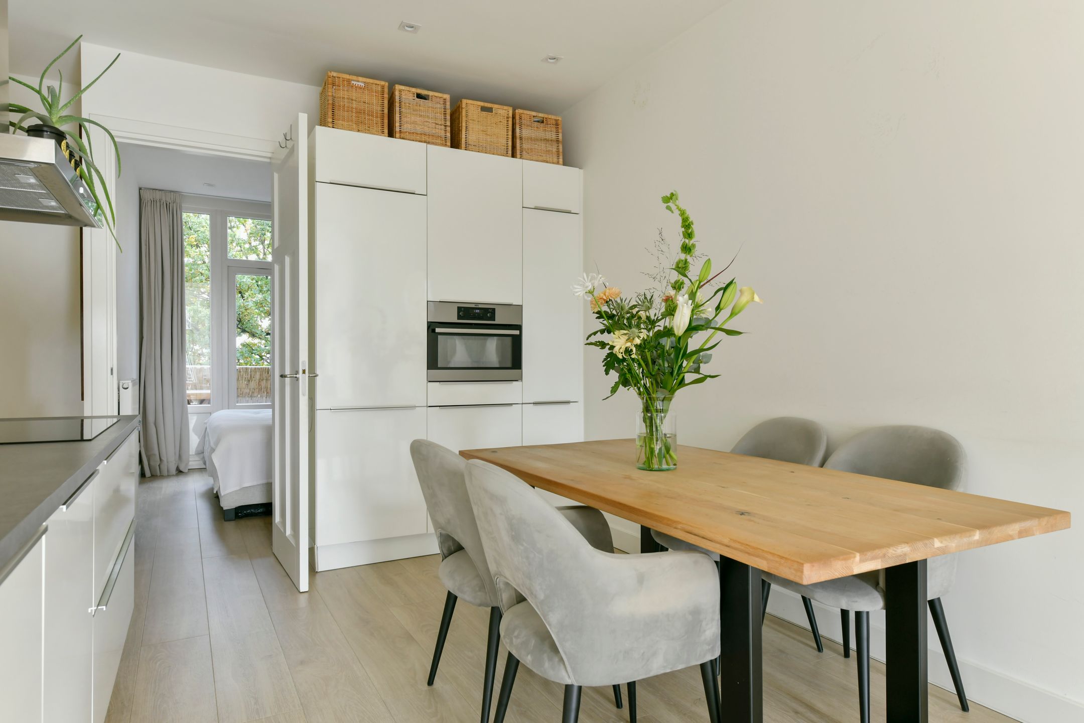 Foto 12 van Overtoom 352-2