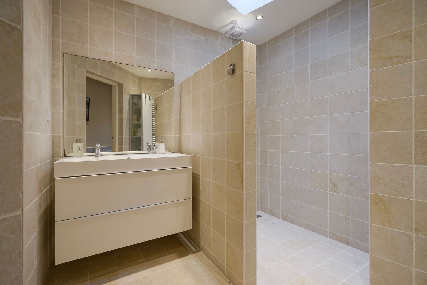 Foto 25 van Mient 671