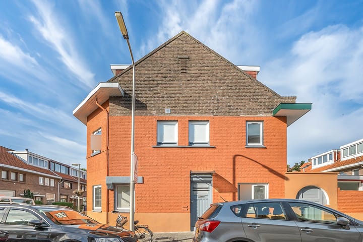 Foto 1 van Capadosestraat 37