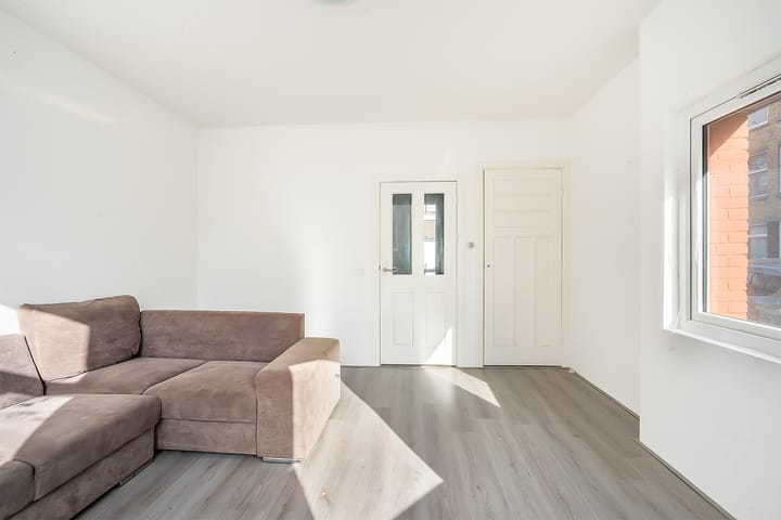 Foto 8 van Capadosestraat 37