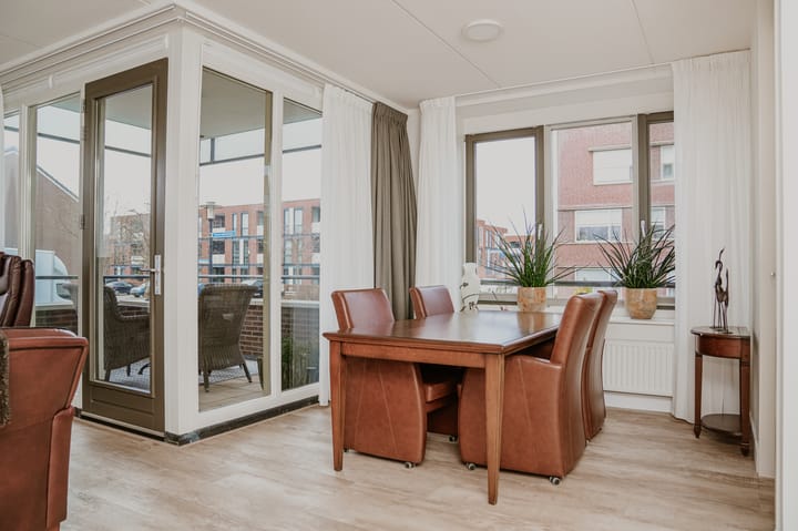 Photo 6 of Heemradenstraat 84