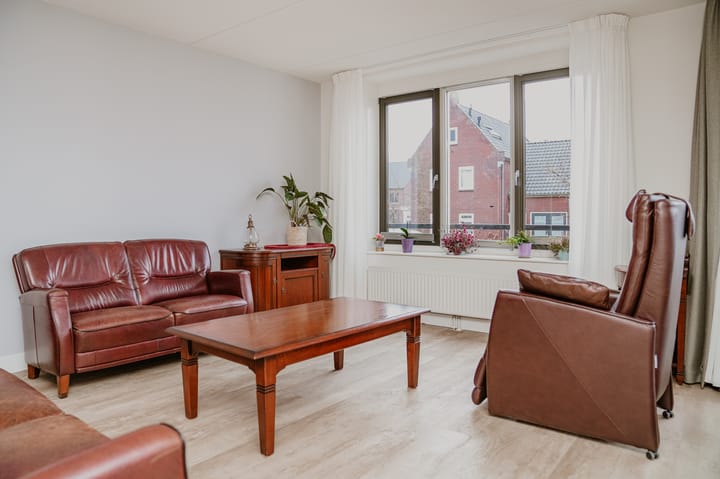 Photo 9 of Heemradenstraat 84