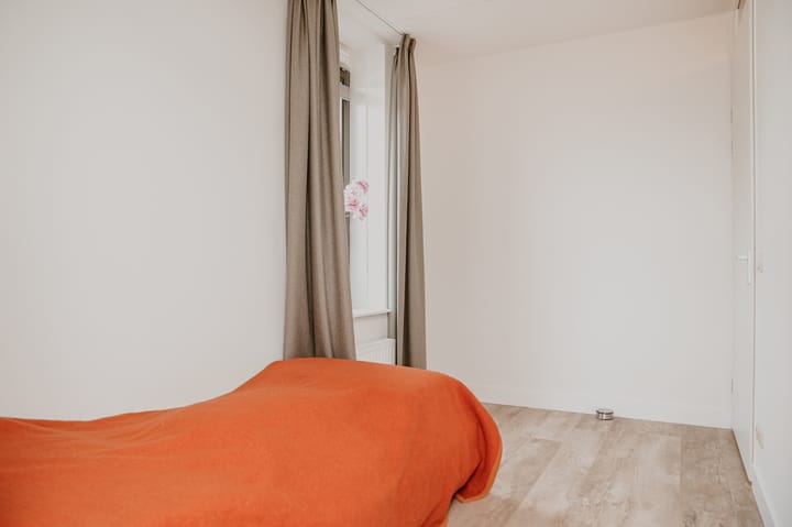 Photo 15 of Heemradenstraat 84