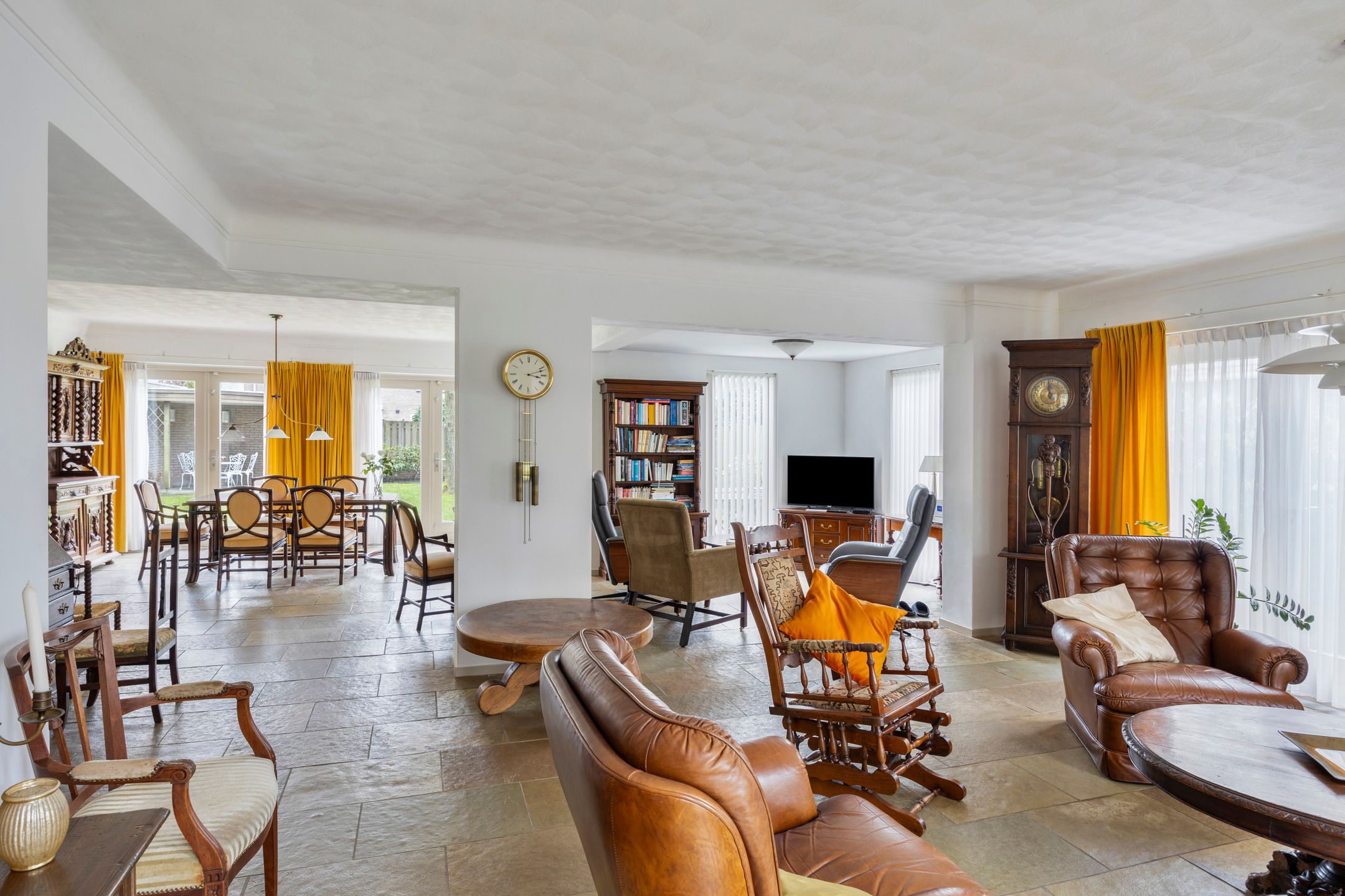 Foto 9 van Regent Smitsstraat 118