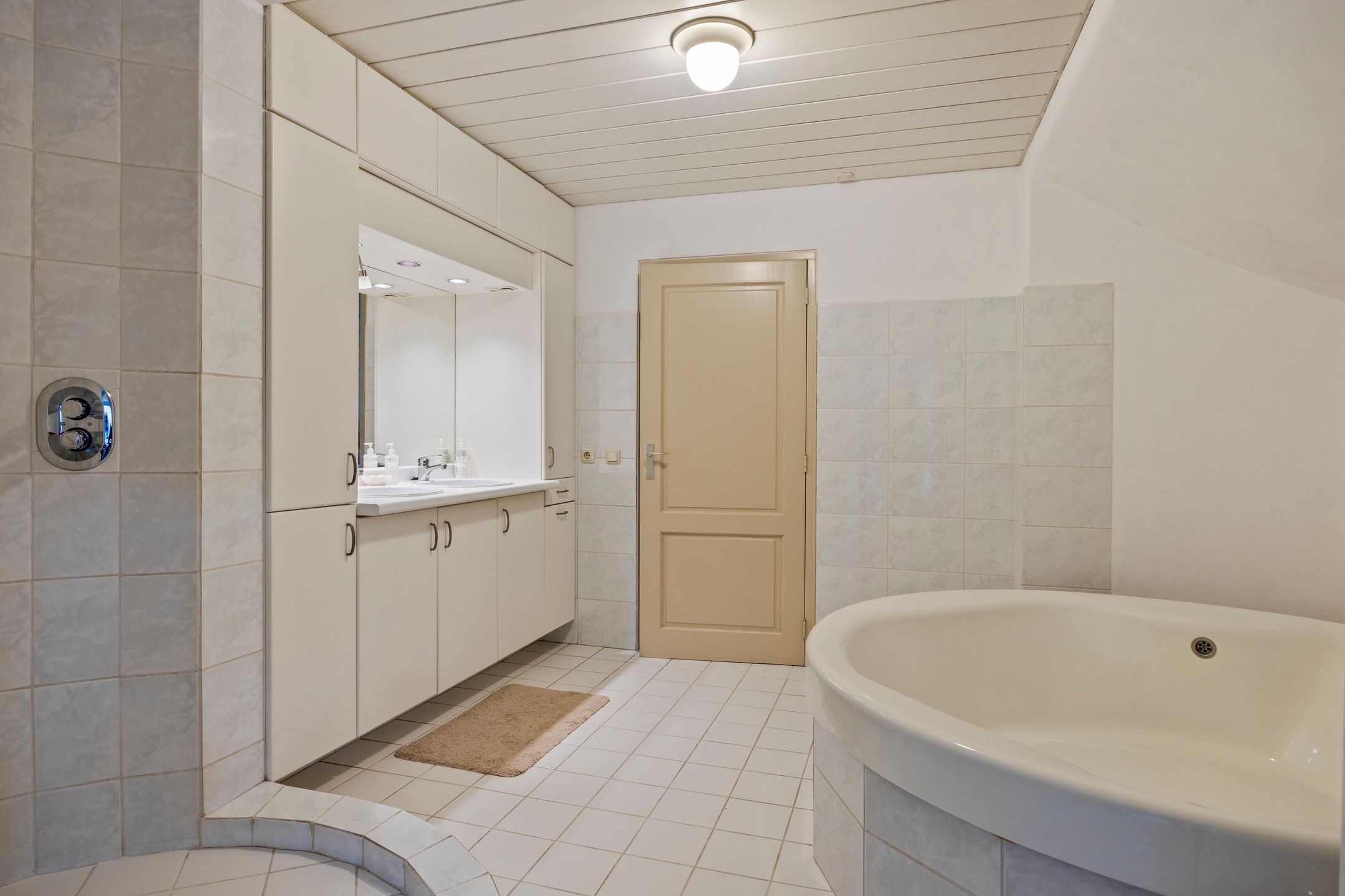 Foto 24 van Regent Smitsstraat 118