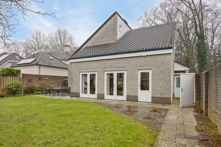 Foto 38 van Regent Smitsstraat 118